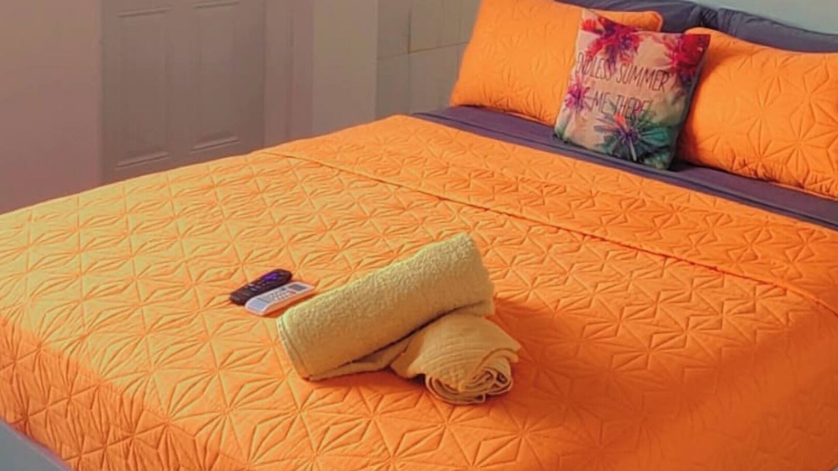 Argyle House | Charming 1 bedroom with AC, WiFi at Coconut Breeze SVG