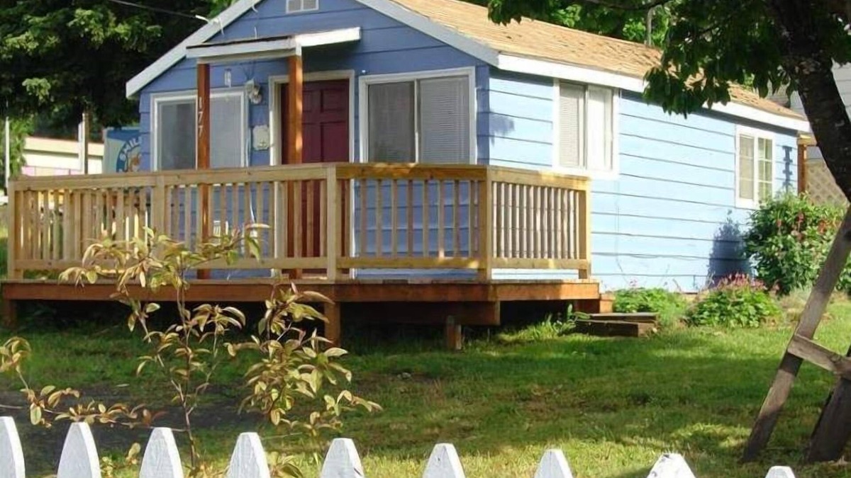 White Salmon Cottage | Charming 1 BR Cottage in WHite Salmon with Mount Hood View