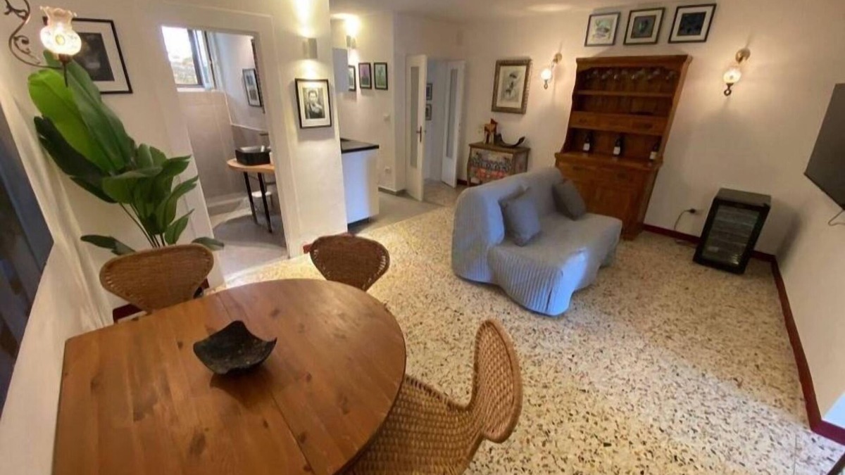 Cantalupo in Sabina Apartment | Charming 1-bedroom apartment in lovely Cantalupo In Sabina with WiFi, AC