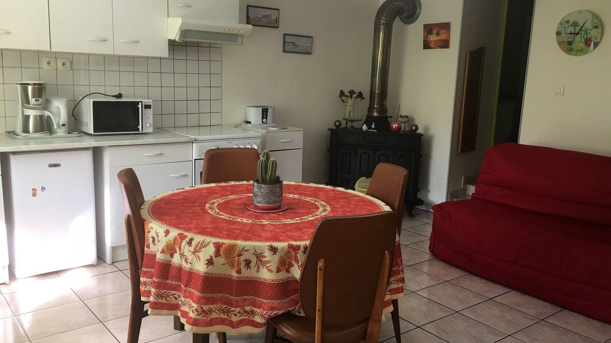 Rozelieures Cottage | Charming 19th Century House in Mirabelle Country with Terrace and BBQ