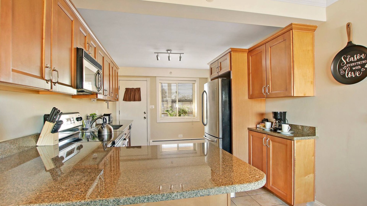Arlington Heights Apartment | Charming 1BR Apt in Arlington Heights