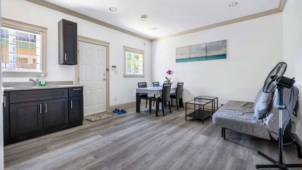 Richmond House | Charming 1BR Unit in Richmond - A Relaxing Getaway