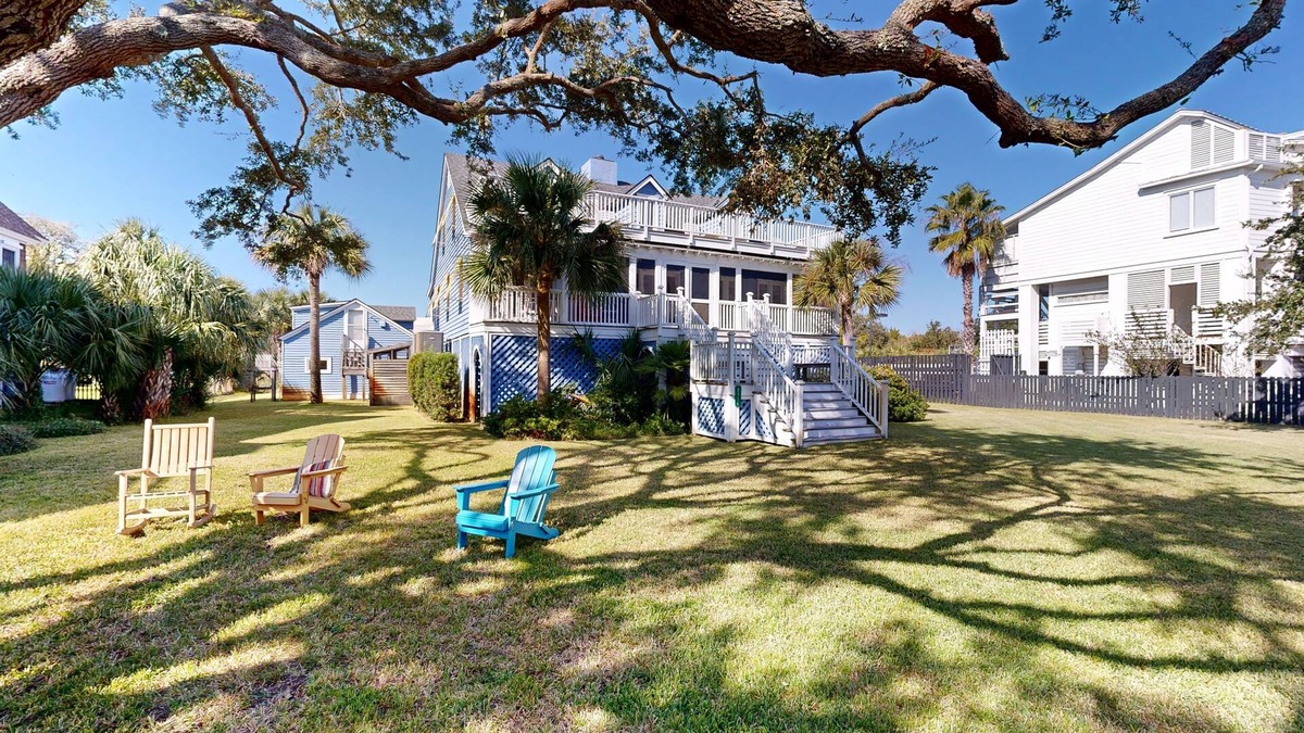 Sullivan's Island House | Charming 2,704 Square Foot Beach Home with Balconies & Lush Yard