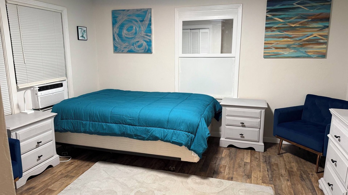 Capital View House | Charming 2-bdrm home in Little Rock with WiFi and AC