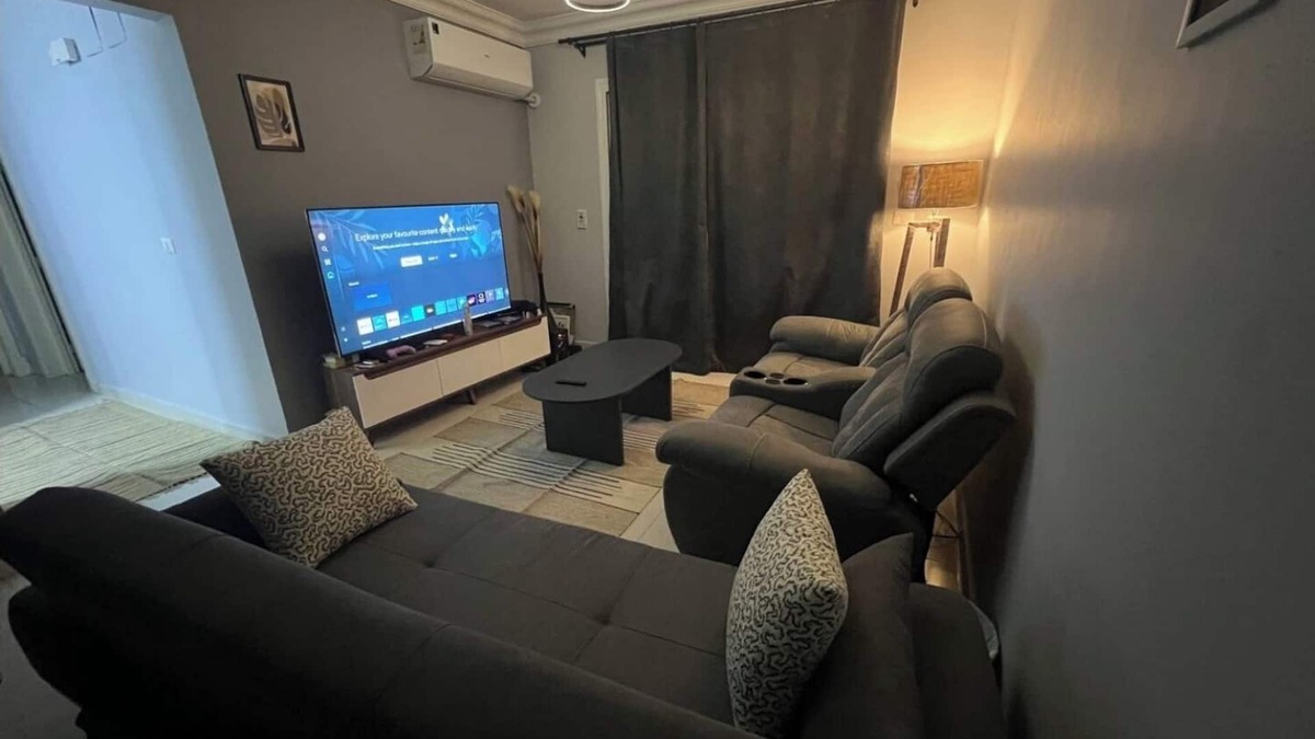 Al-Khalifa Apartment | Charming 2-bedroom apartment with AC, WiFi in enchanting Cairo Governorate