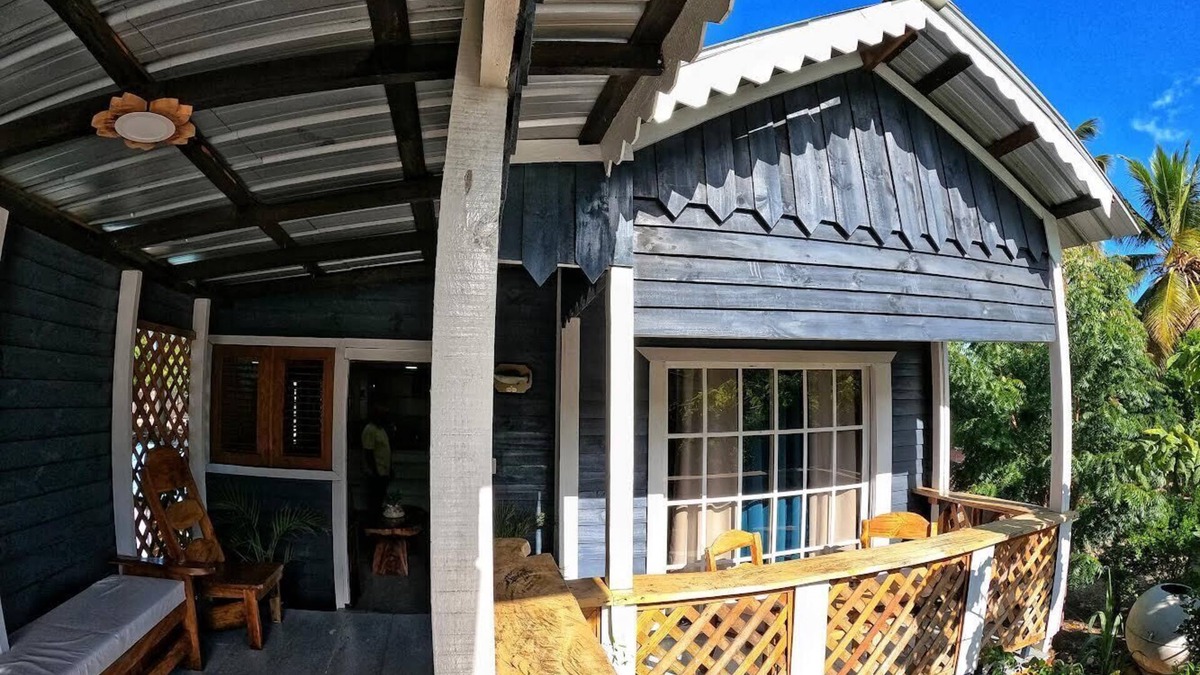 Villa Isabela Apartment | Charming 2-bedroom apartment in enchanting Punta Rucia with AC, WiFi