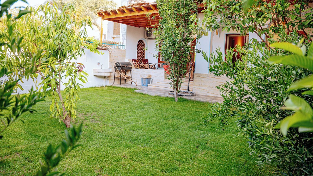 Yusuf as-Sidiq Villa | Charming 2-bedroom villa with AC, WiFi in lovely Youssef Al Siddik