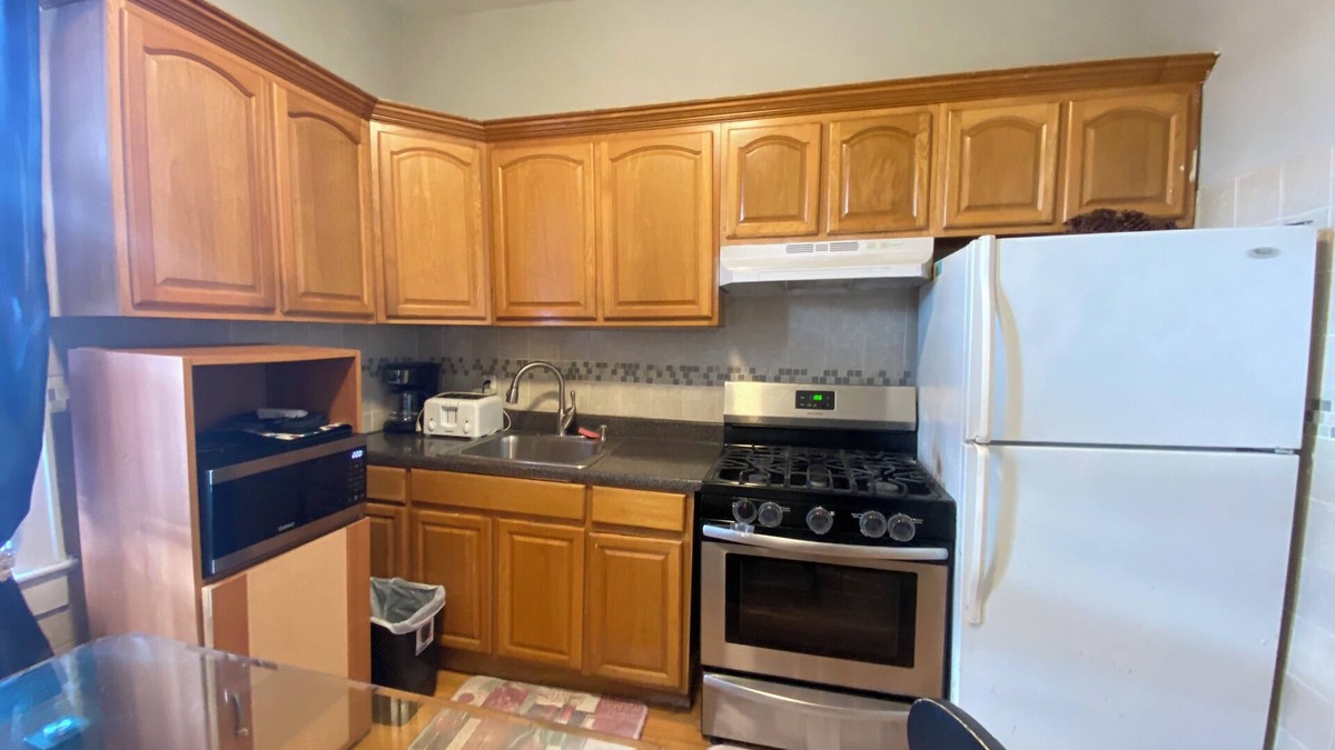West New York House | Charming 2 bedrooms apt 10 mins to NyCity