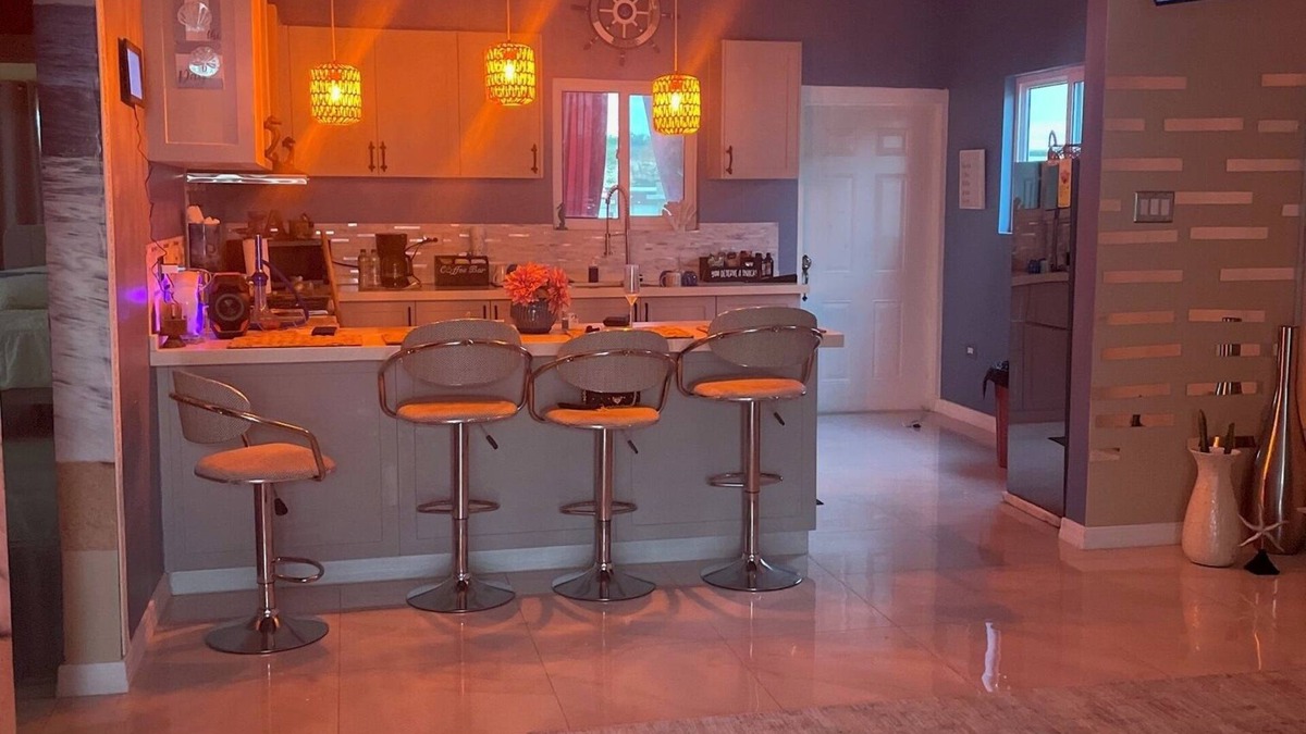 Little London House | Charming 2-bedroom house in Little London with WiFi, AC