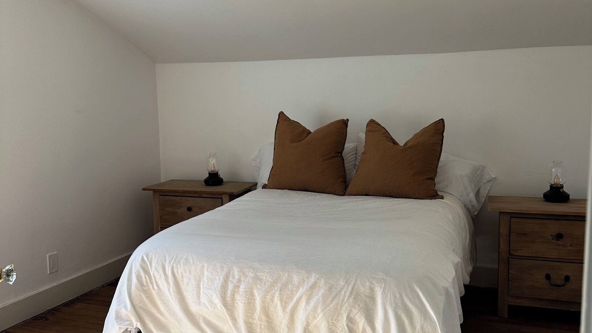 St. Anthony House | Charming 2-bedroom house in Saint Anthony