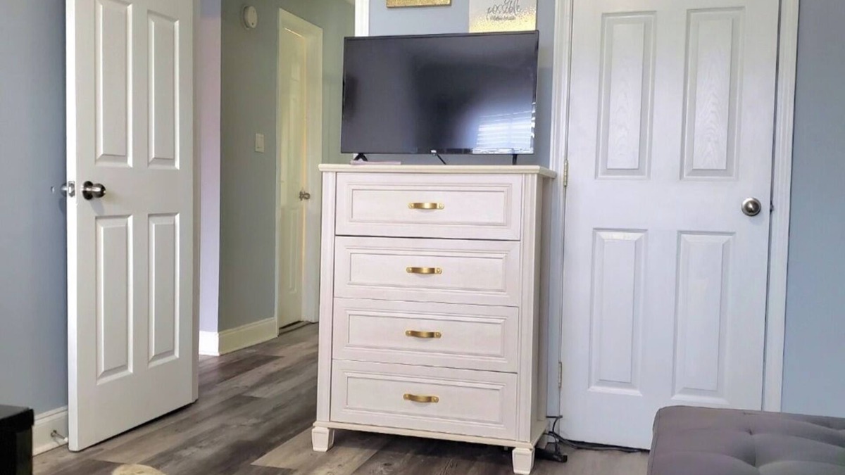 Sandy Springs House | Charming 2-bedroom townhome in Sandy Springs with fitness room, AC