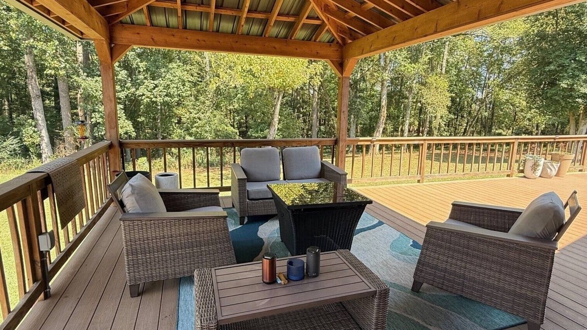 Delta House | Charming 2-bedroom, 2 bath home near hunting and outdoor adventure.