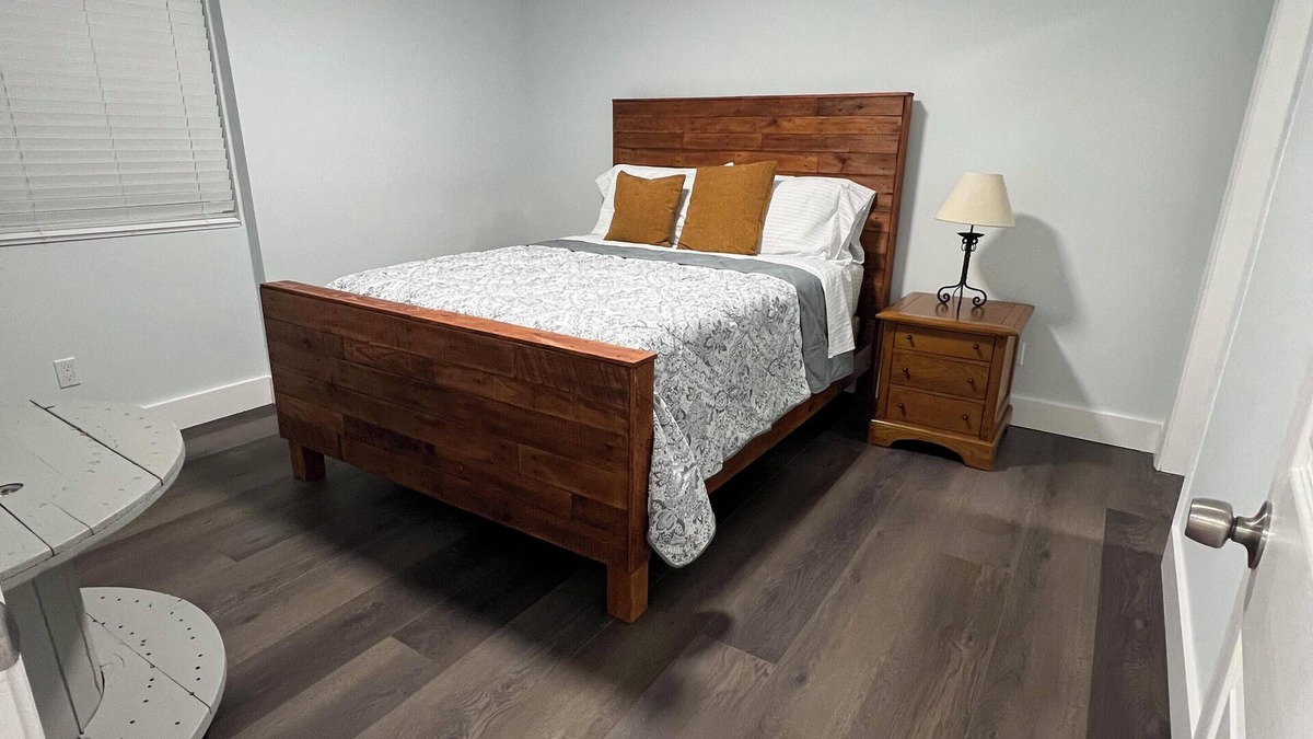 Johns Creek Apartment | Charming 2-bedroom apartment/Basement in fabulous Alpharetta with AC, WiFi