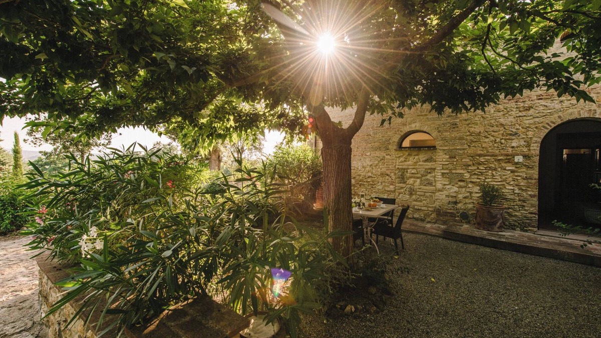 Capannoli Apartment | Charming 2-bedroom apartment with AC and fitness room in Capannoli