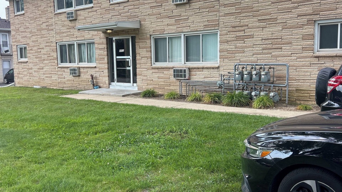 McFarland Apartment | Charming 2-bedroom apartment in tranquil McFarland with AC
