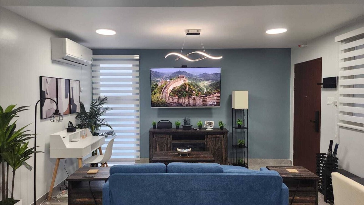 Beverly Hills Apartment | Charming 2-bedroom apartment in the heart of Kingston