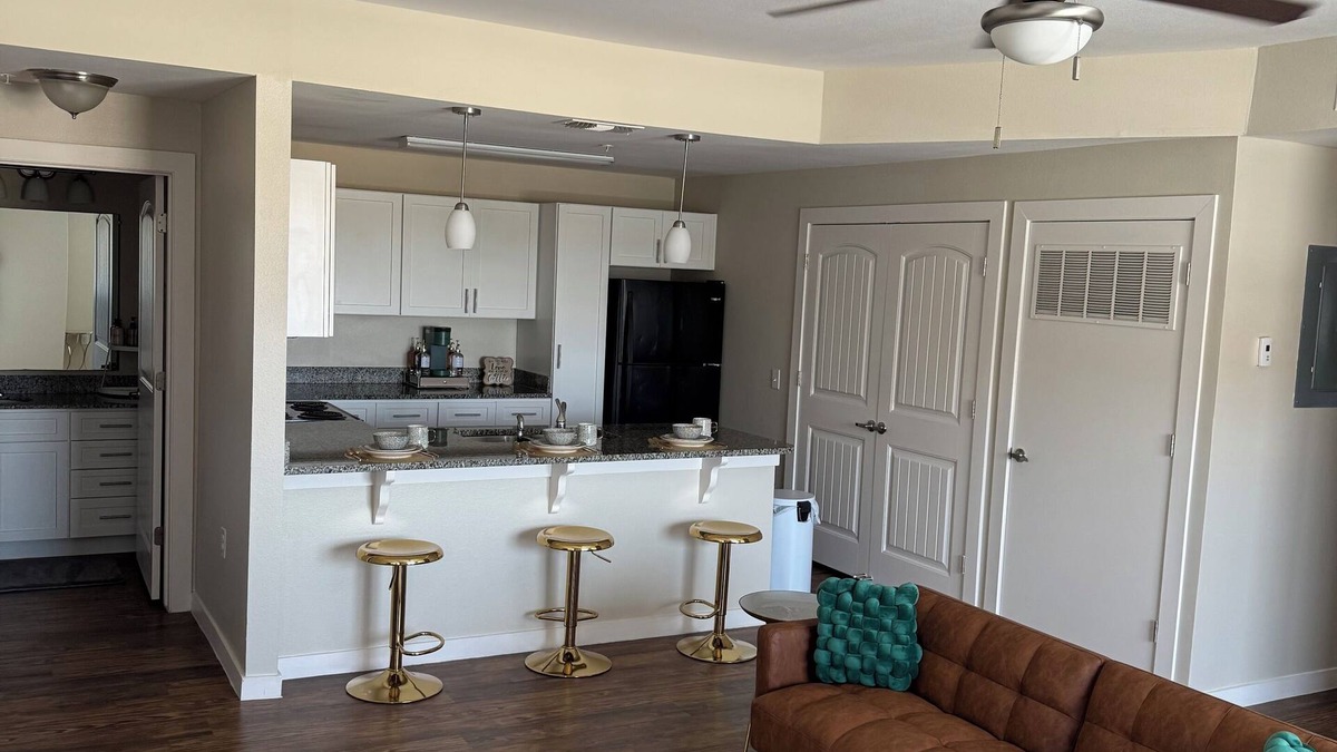 Killeen Apartment | Charming 2-bedroom apartment with fitness room, WiFi in enchanting Killeen