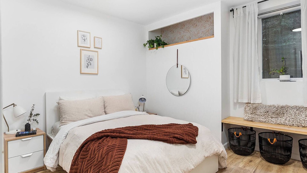 Ravenna Apartment | Charming 2-bedroom apartment with WiFi in beautiful Seattle