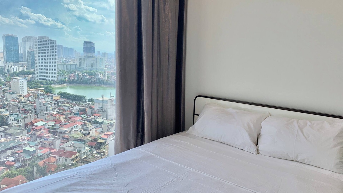 Cong Vi Apartment | Charming 2-bedroom apartment in delightful Ba Dinh with WiFi, AC