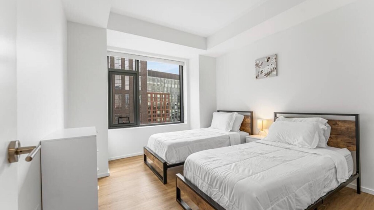 South End Apartment | Charming 2-bedroom apartment with AC, fitness room in Downtown Boston