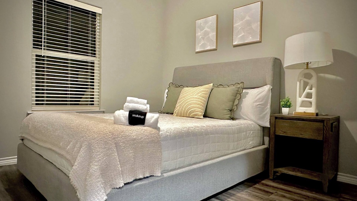Durant Apartment | Charming 2-bedroom apartment in Durant with AC, WiFi