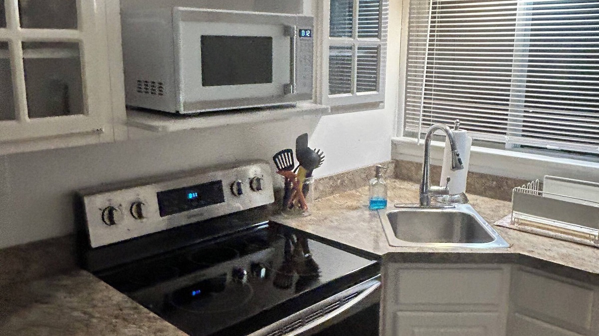 Martins Creek Apartment | Charming 2-bedroom apartment with AC, WiFi in fabulous Easton