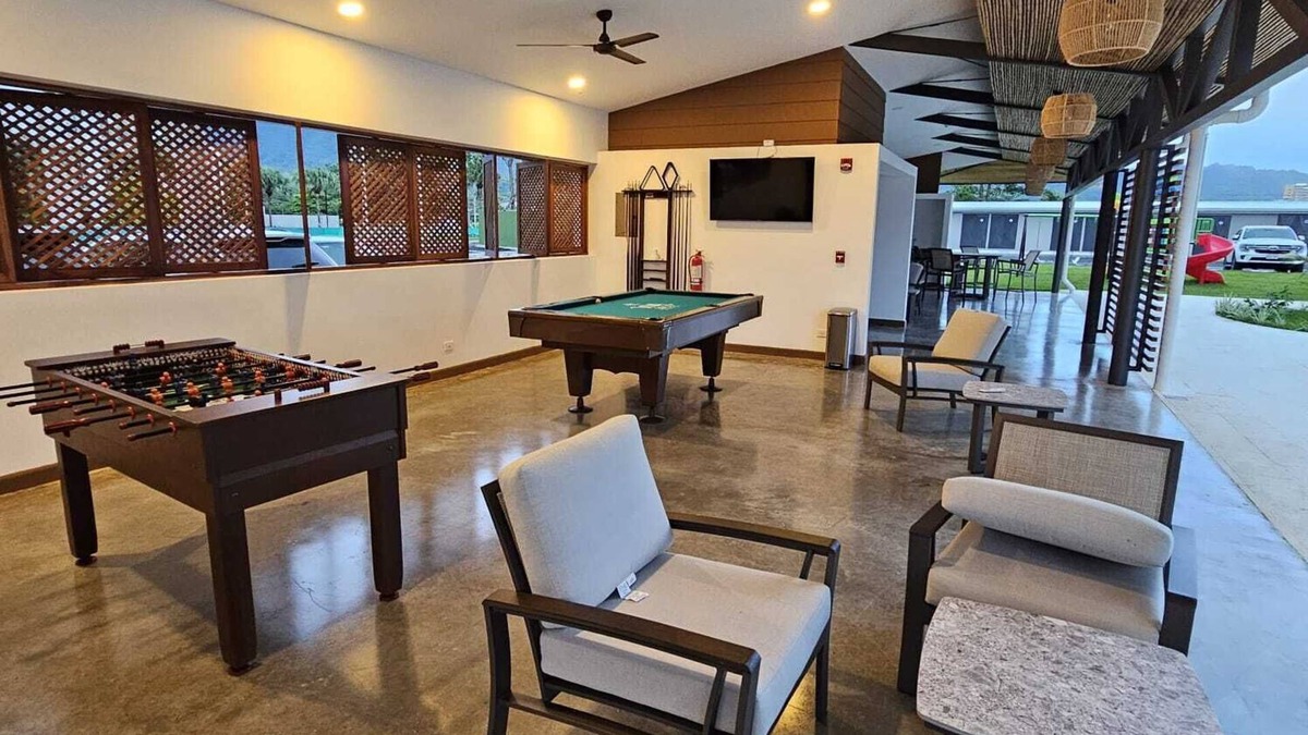 Barrio Los Villalobos Apartment | Charming 2-bedroom apartment with WiFi, AC, fitness room and coworking space