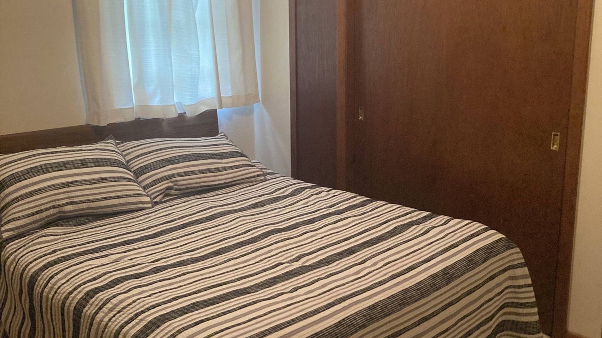 Fish Creek Cottage | Charming 2-bedroom cottage in Fish Creek with AC, heat, WiFi