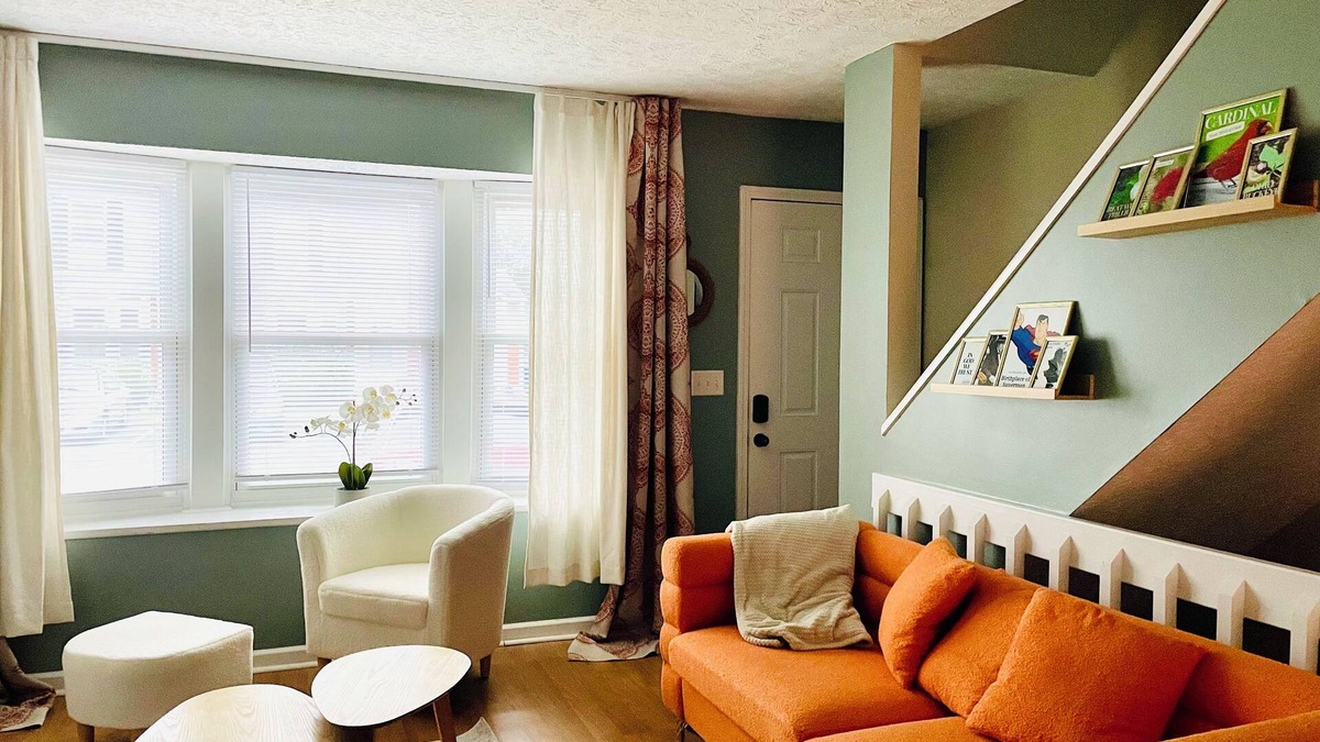Worthington Condo | Charming 2-bedroom condo with WiFi and Attached garage in delightful Columbus