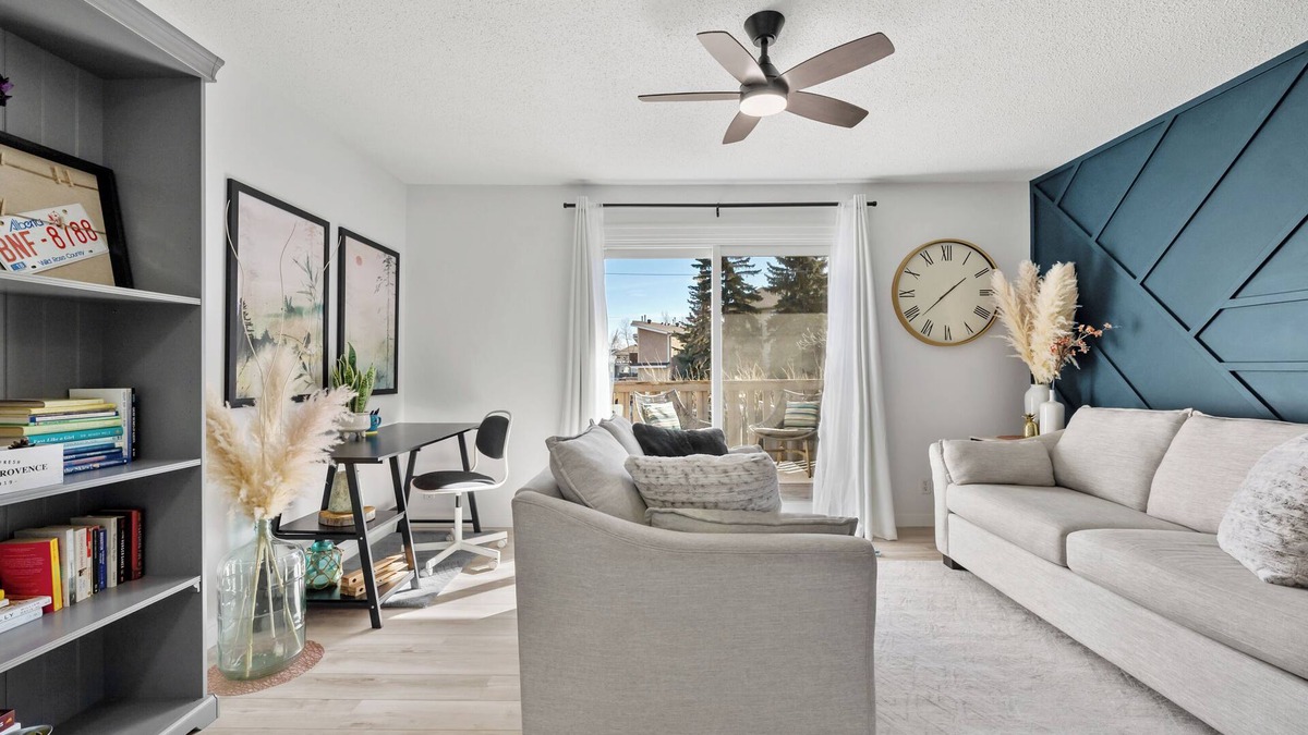 Northwest Calgary Condo | Charming 2-bedroom condo central NW