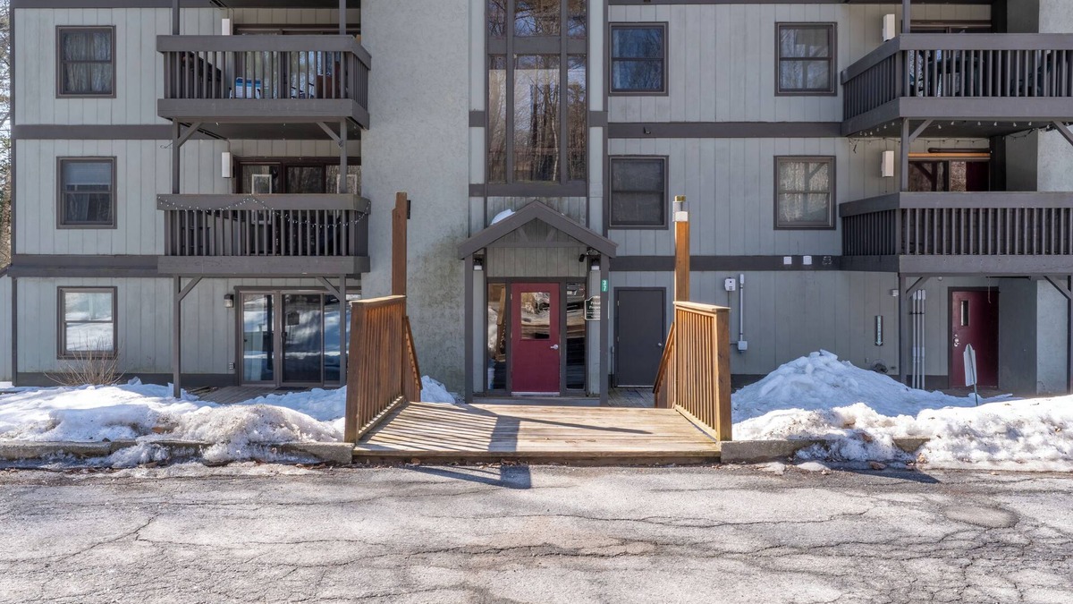 Mendon Condo | Charming 2-bedroom condo near Killington, Pico & Okemo