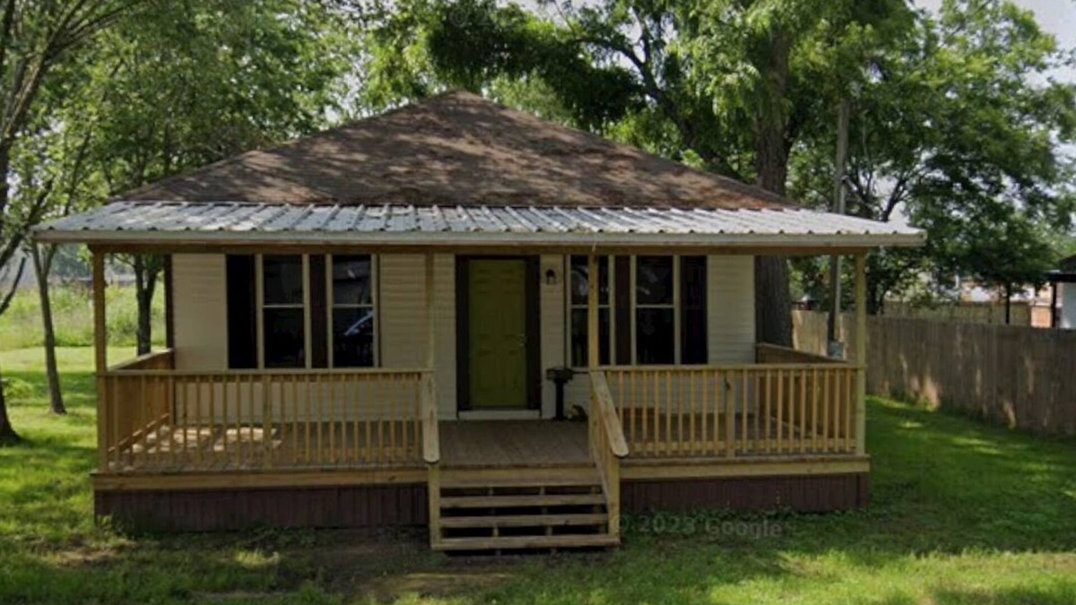 Franklin House | Charming 2 Bedroom Cottage in Franklin