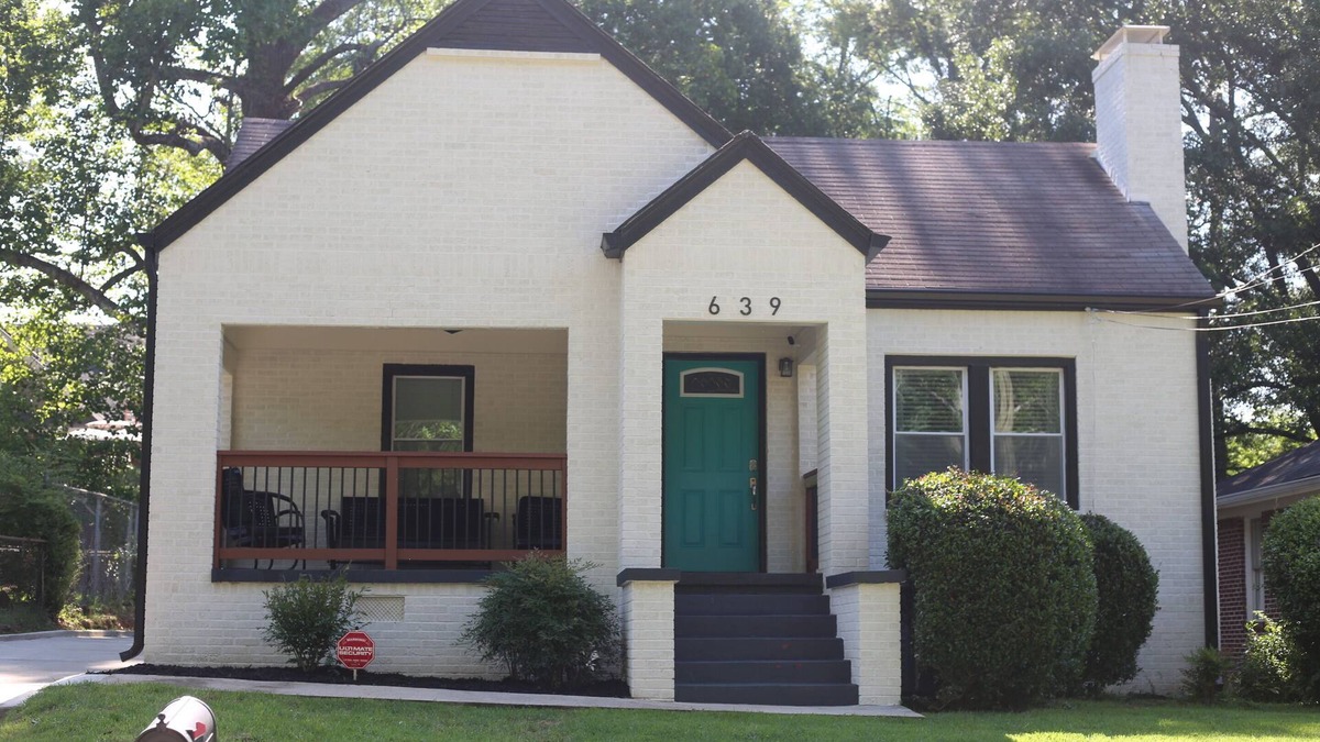 Atlanta Cottage | Charming 2-bedroom cottage with AC, WiFi in brilliant Atlanta