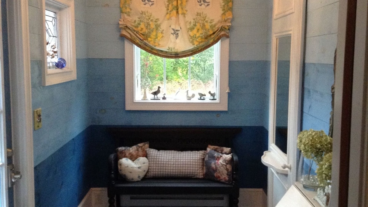 Madison Cottage | Charming 2-bedroom, cozy cottage in the quaint village of Madison, CT