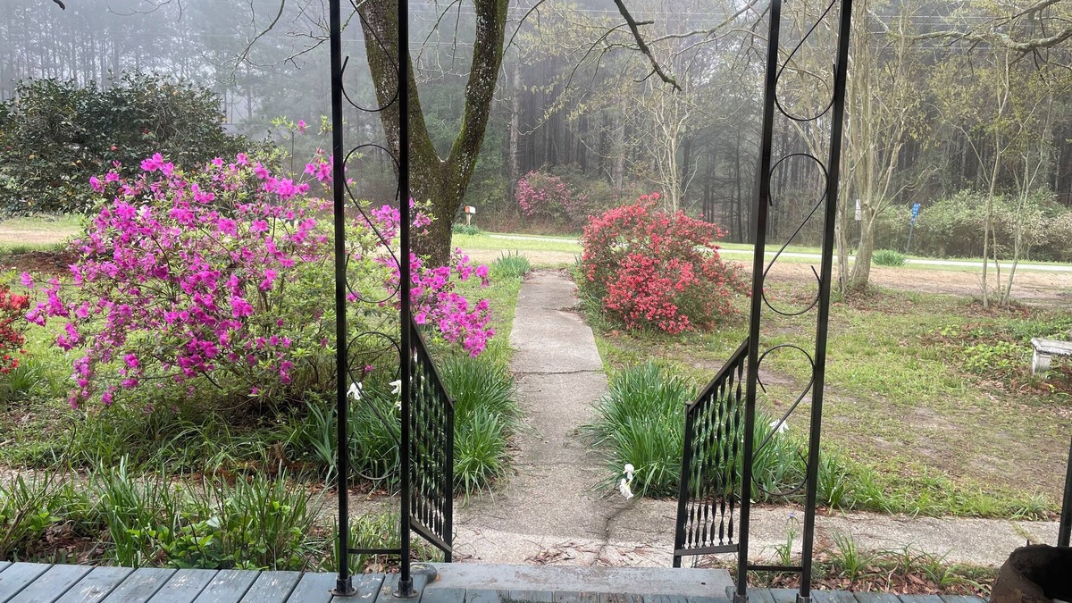 Eastabuchie Other | Charming 2-bedroom farmhouse in Sumrall.