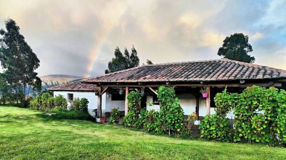 Angochagua Other | Charming 2-bedroom farmhouse in delightful Ibarra with WiFi