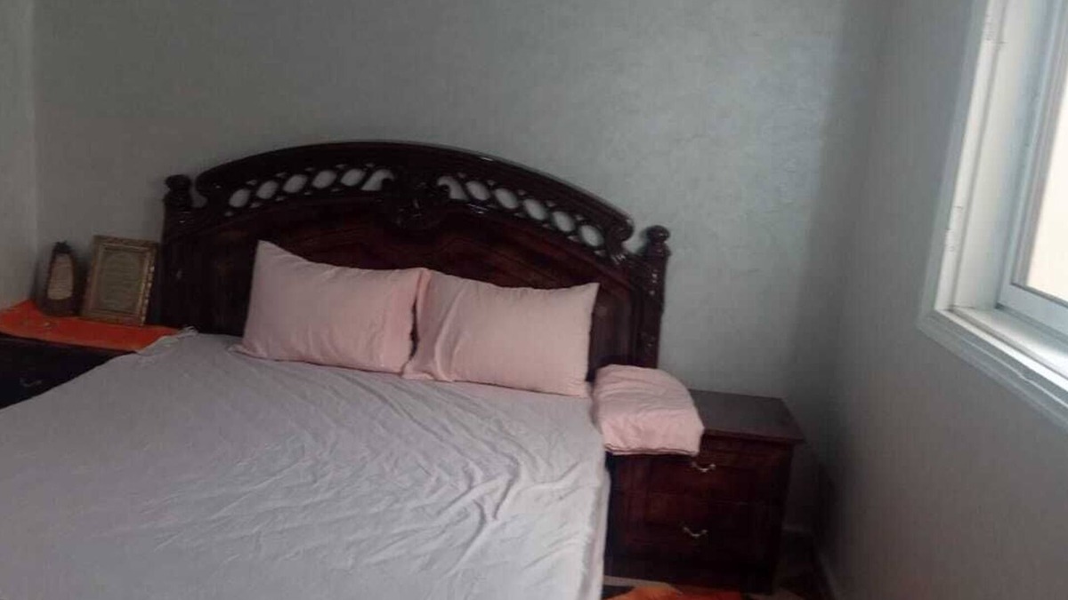 Hay Al Qoriaa House | Charming 2-bedroom house in Kenitra with WiFi, AC. Start your adventure