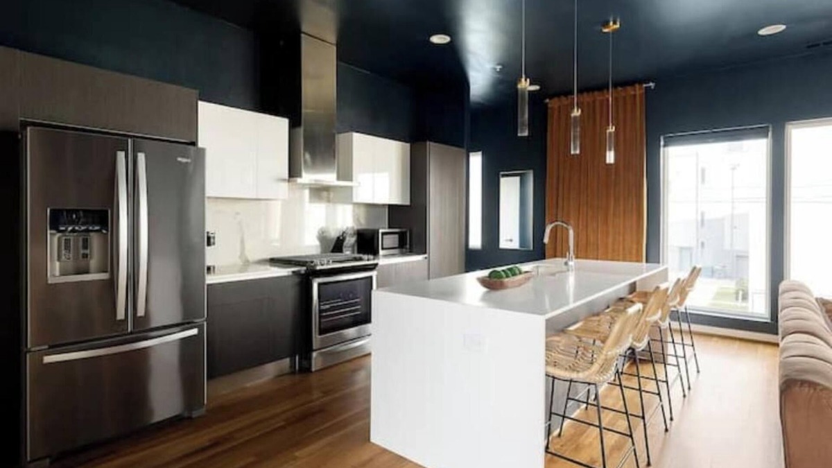 Cedars House | Charming 2-bedroom house with AC in Dallas