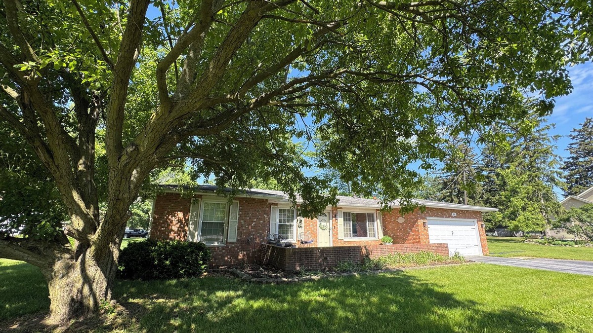 Kouts House | Charming 2-bedroom house