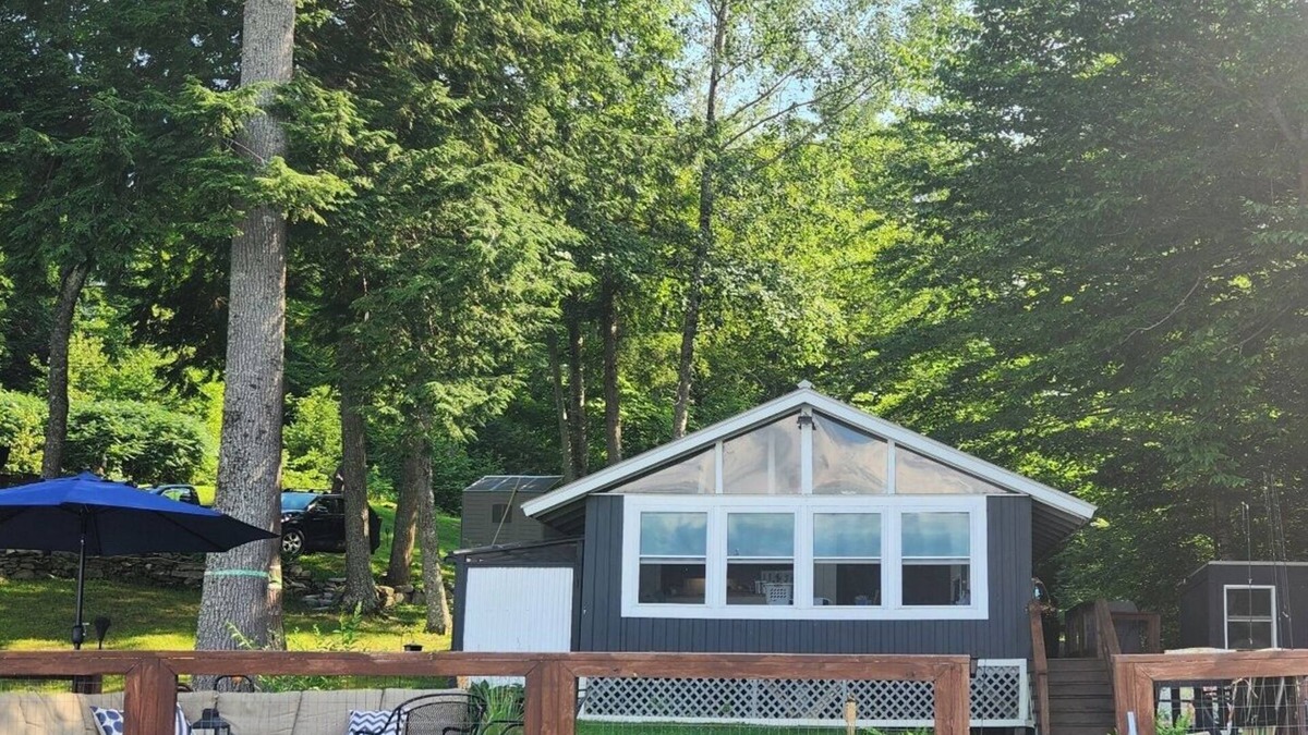 Vassalboro Cabin | Charming 2-bedroom lakefront camp on Webber Pond