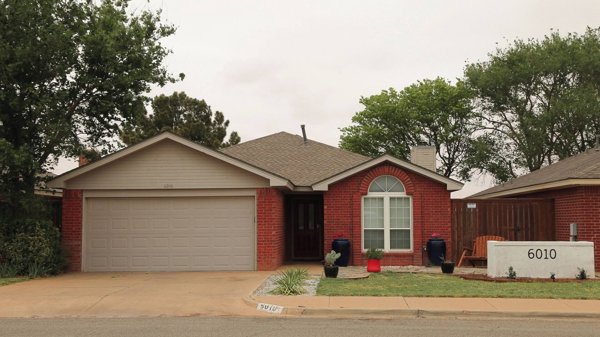Lubbock House | Charming 2-bedroom on the 18th Hole