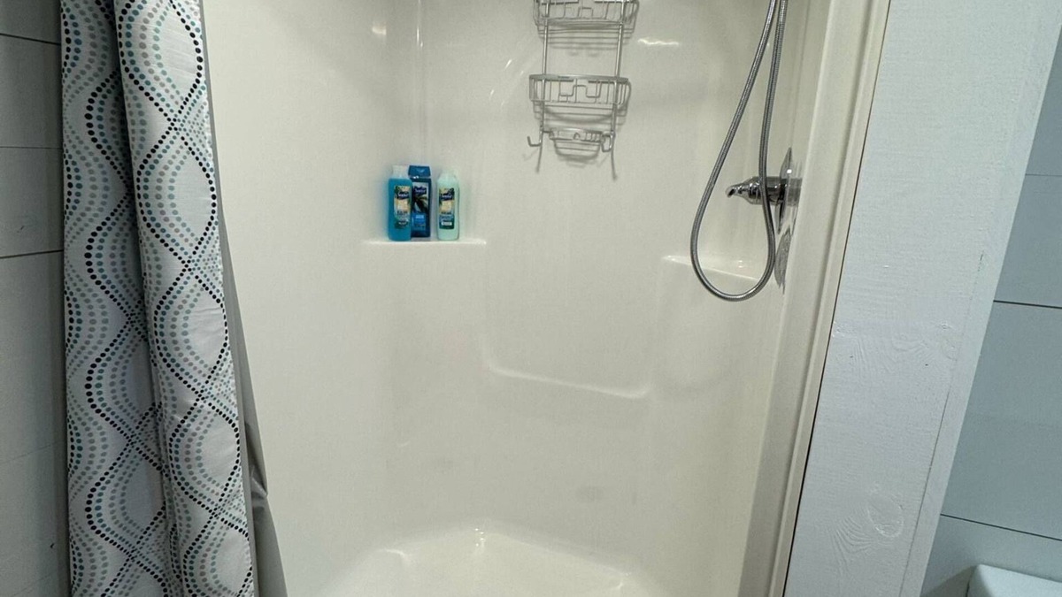 Scobey House | Charming 2-bedroom pet friendly mobile home in brilliant Courtland with WiFi, AC