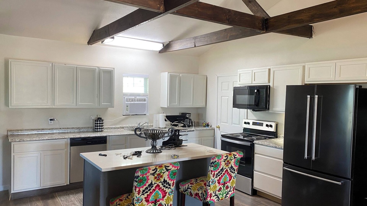 Ringgold Cabin | Charming 2-bedroom Ranch House between Bowie and Nocona, with WiFi, AC!
