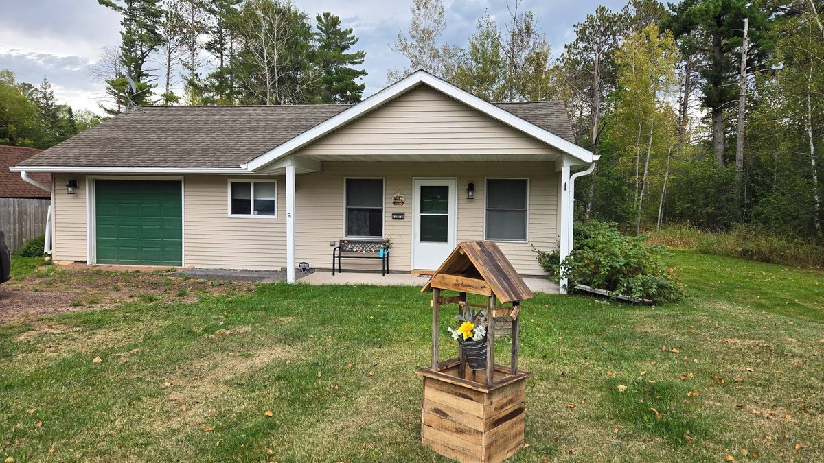 Marengo House | Charming 2-bedroom Rustic House with WiFi, AC and a View in Welcoming Ashland