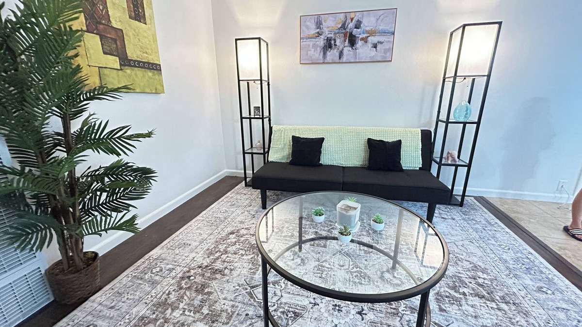 Southeastern Sacramento House | Charming 2-bedroom townhome - All brand new - pets welcome