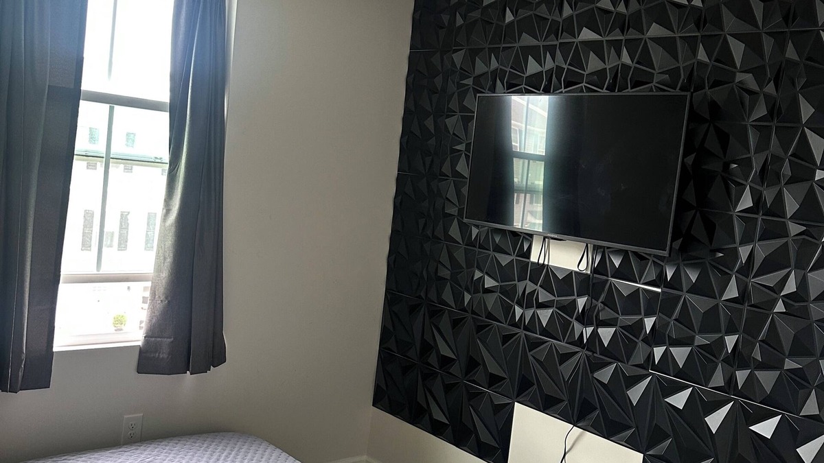 Changewater House | Charming 2-bedroom townhome with WiFi, AC in amazing Washington, NJ