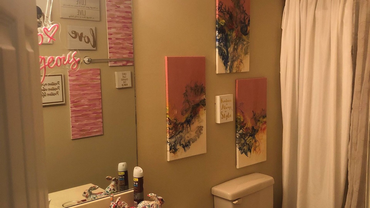 Auburn House | Charming 2-bedroom townhome in welcoming Auburn with AC, WiFi, 1897 Sqare feet