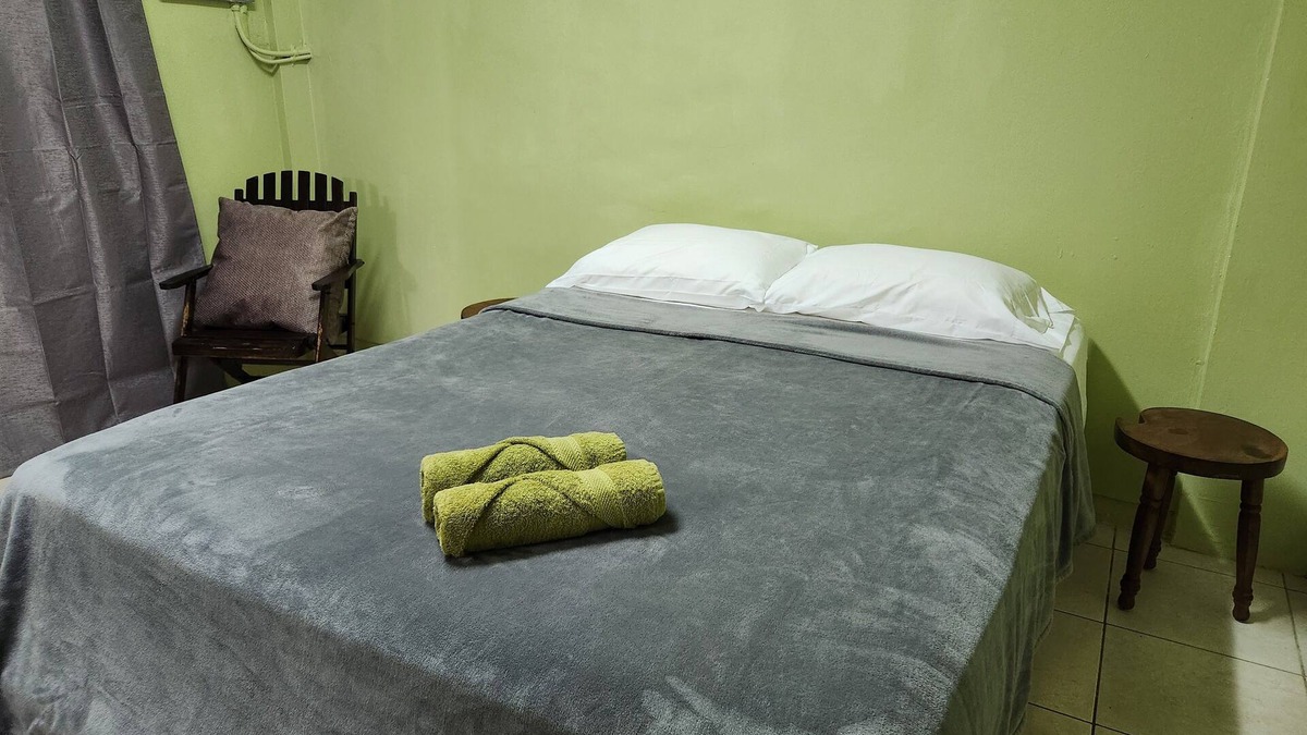 Diego Martin Apartment | Charming 2-bedroom apartment with WiFi and AC in delightful Diego Martin