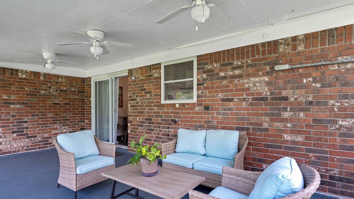 Bossier City House | Charming 2-bedroom house in Bossier City & Barksdale Air Force Base