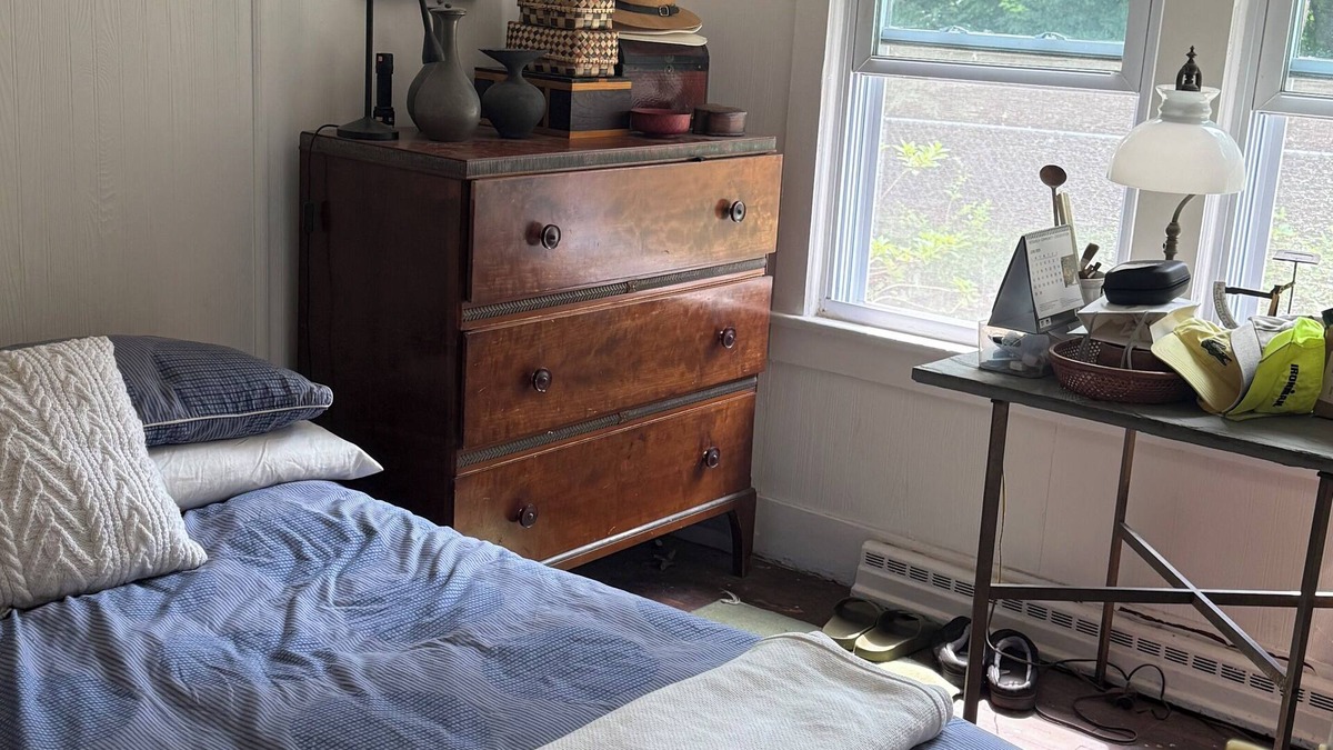 Hampton Bays Cottage | Charming 2-bedroom cottage with WiFi, AC in enjoyable Hampton BaysnWaterview